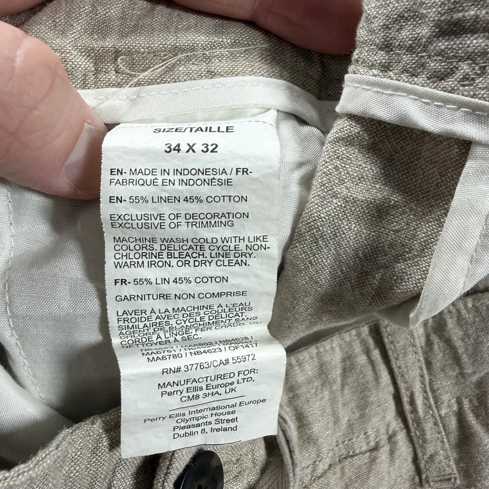 Perry Ellis excellent pre